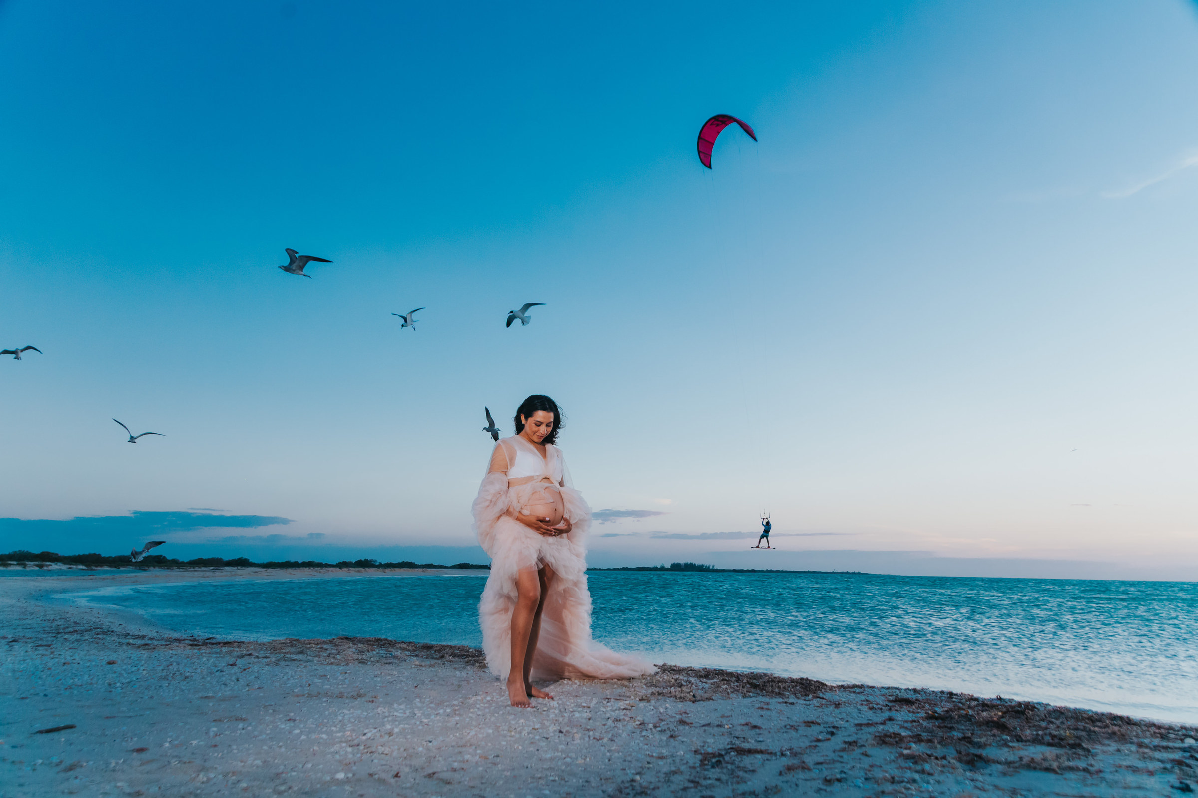 Sesión de maternidad Delux en la playa