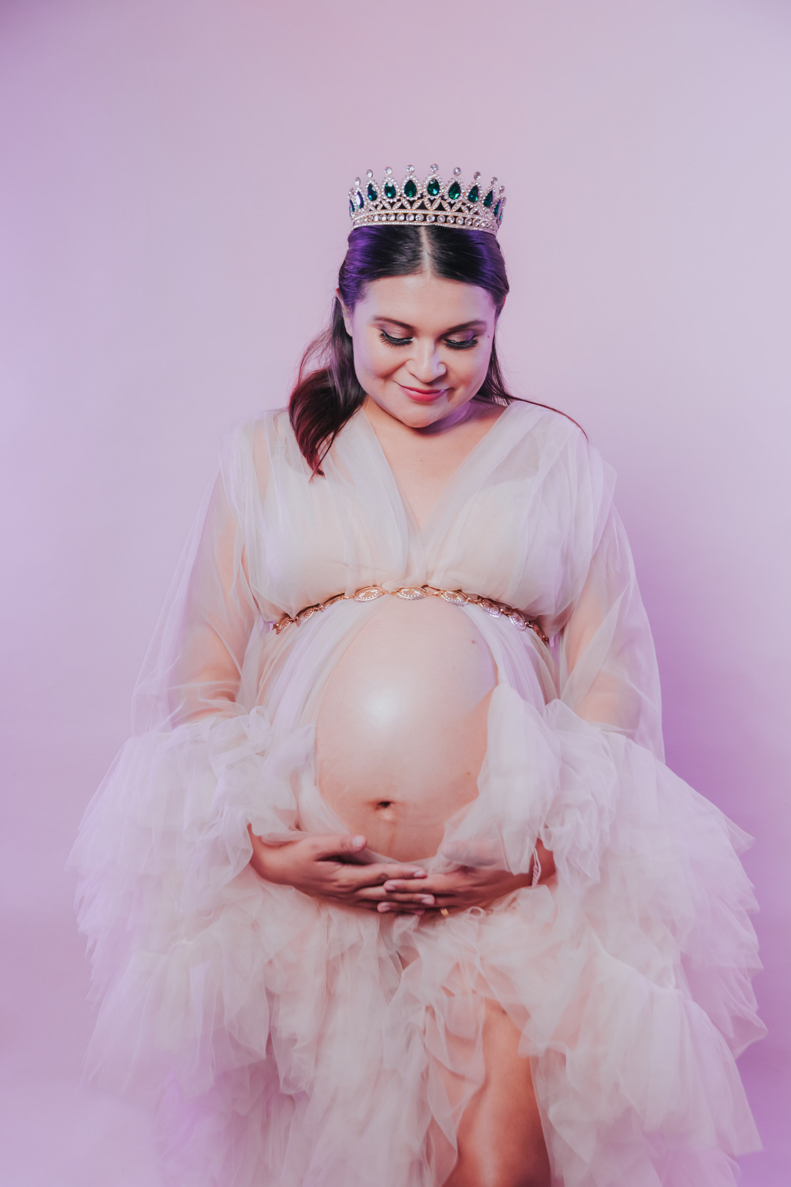 Retrato de maternidad con corona